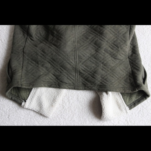 Anthropologie Saturday Vest Quilted Shearling - Picture 5 of 6